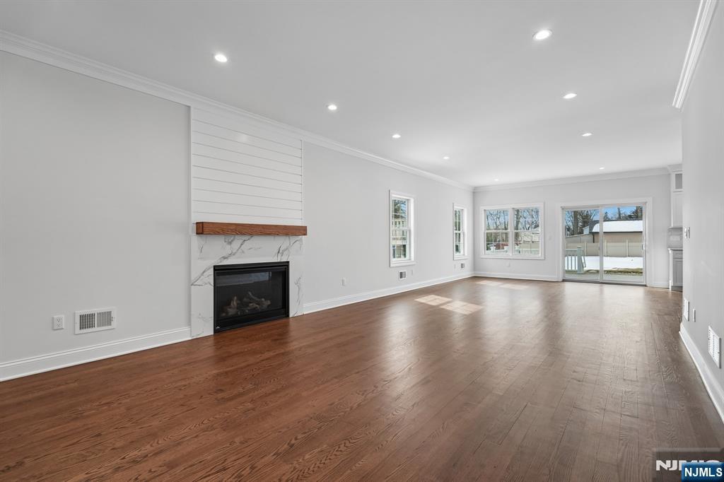 4 Plymouth Drive - Photo 2