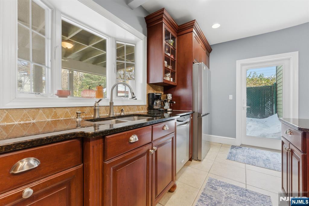 101 Palisade Avenue — photo 17