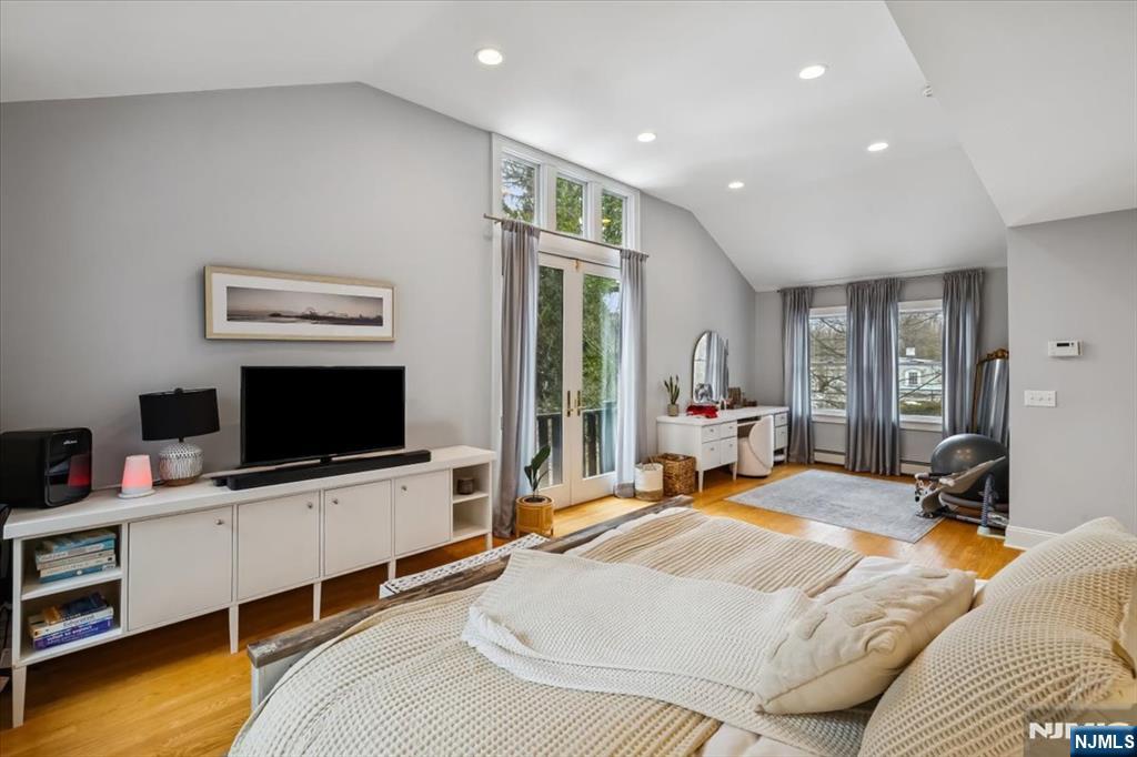 138 Chestnut Ridge Road, Saddle River, NJ, 07458