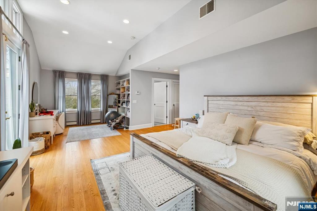 138 Chestnut Ridge Road, Saddle River, NJ, 07458