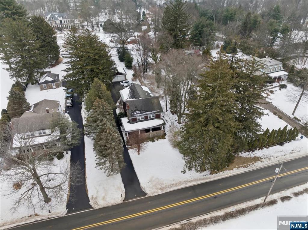 138 Chestnut Ridge Road, Saddle River, NJ, 07458
