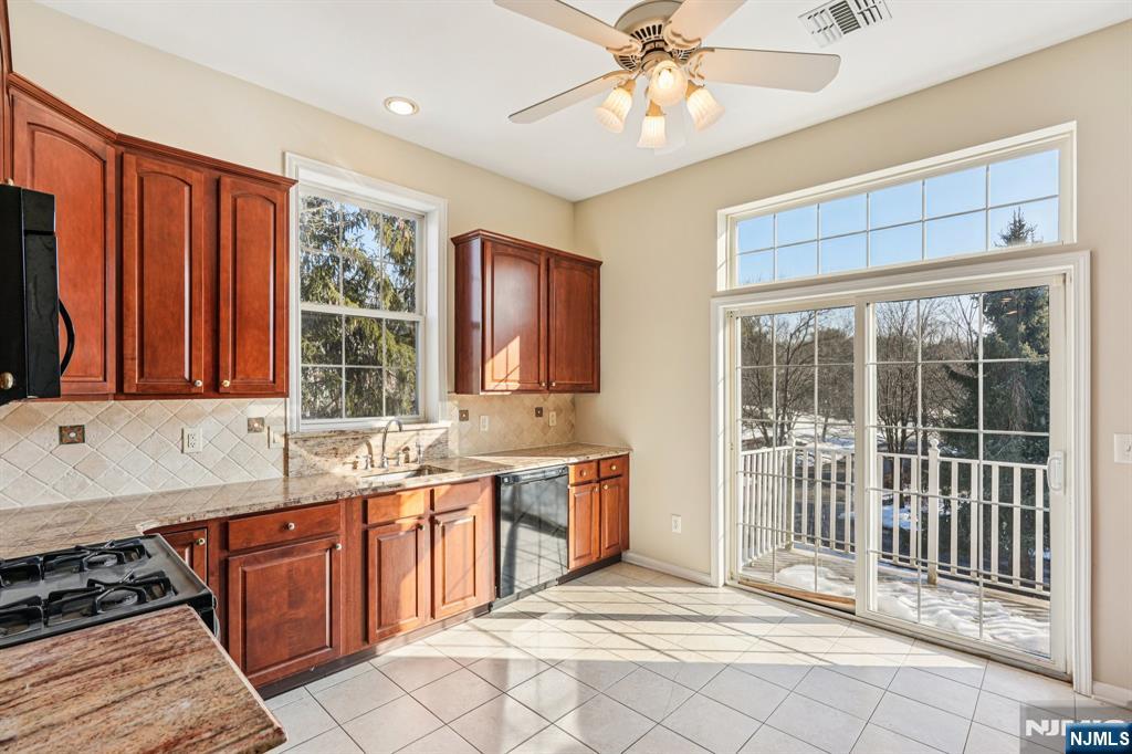 516 Four Seasons Drive