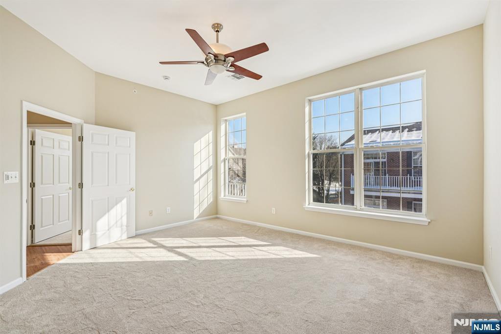 516 Four Seasons Drive