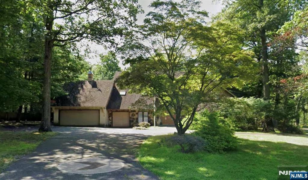 2 Overbrook Place, Hillsdale, NJ, 07642