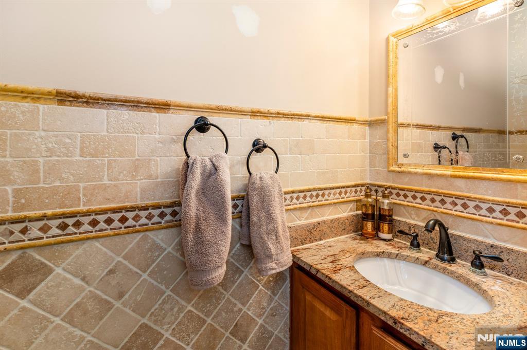 First floor Powder Room