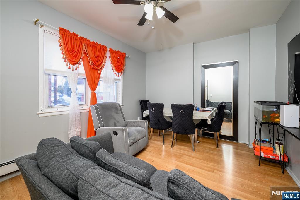 527 Cary Street - Photo 4