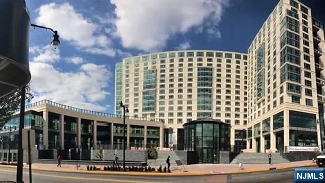 200 Grand Cove UNIT 5H, Edgewater, NJ, 07020