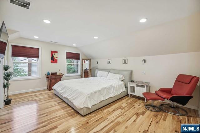 19 Center, Cresskill, NJ 07626 Listing Photo  9