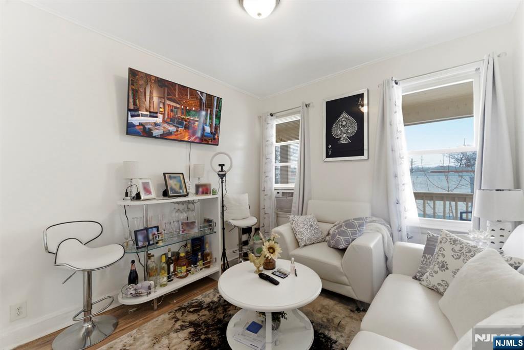 76 Heckel Street - Photo 3