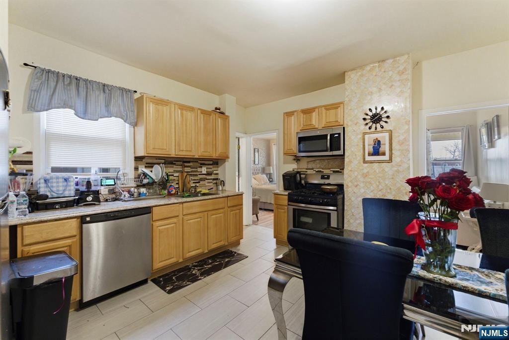 76 Heckel Street - Photo 5