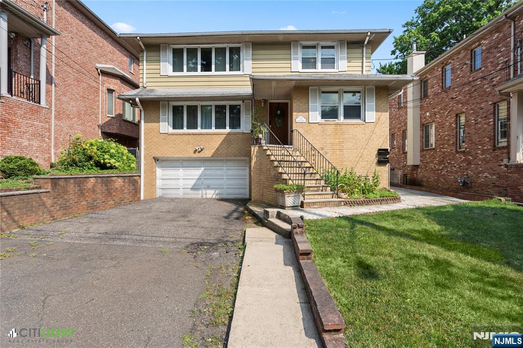 312 6th Street 1 - Photo 1
