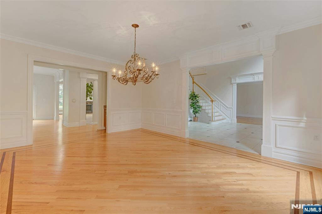 501 Clinton Avenue — photo 11