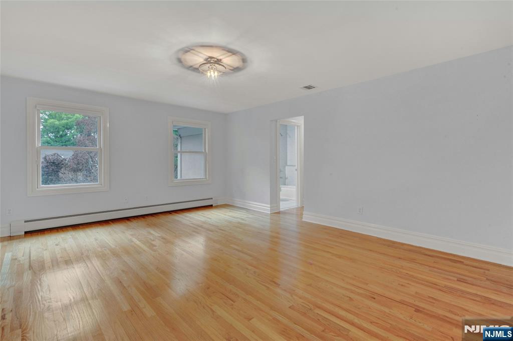501 Clinton Avenue — photo 24
