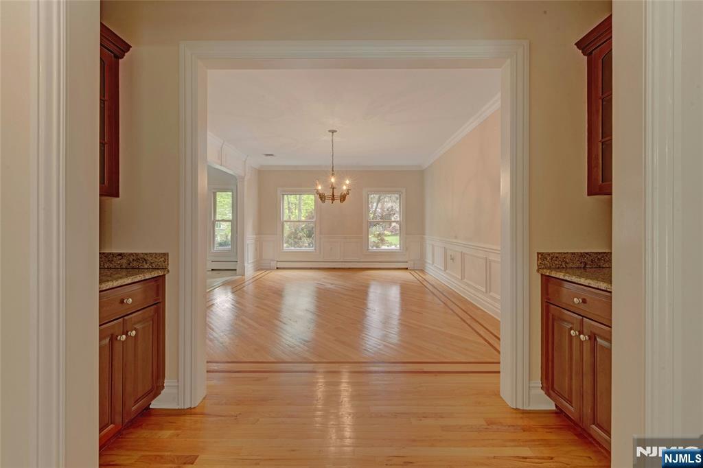 501 Clinton Avenue — photo 10