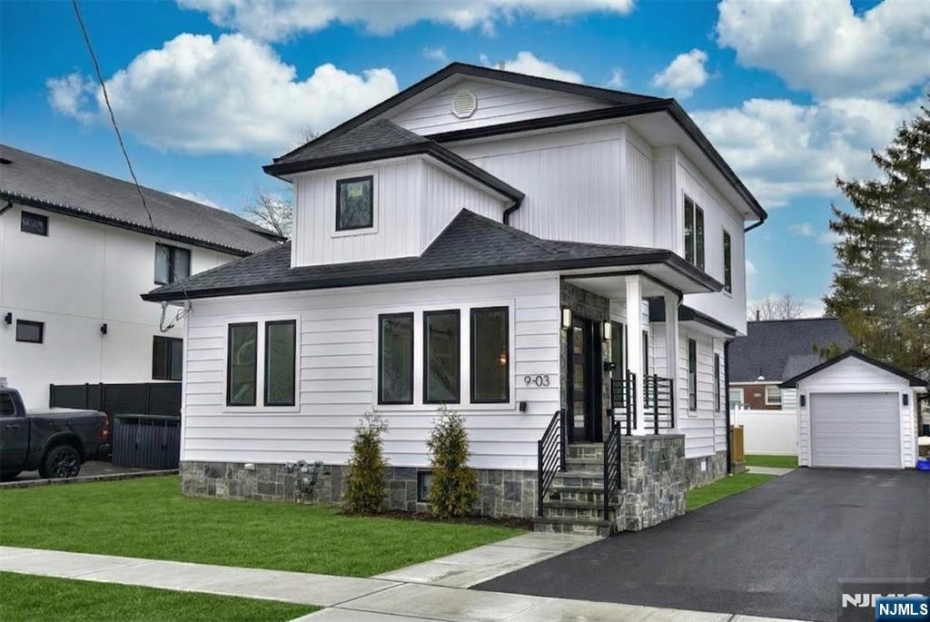 392 Mercer Avenue, River Edge, NJ, 07661