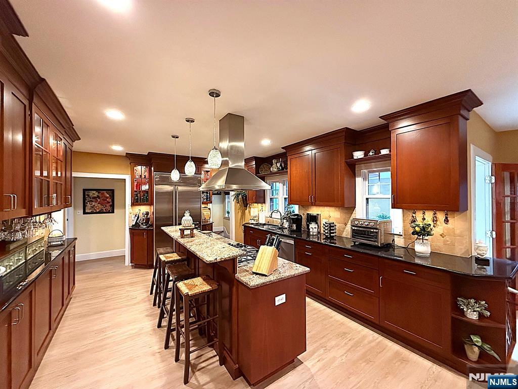 632 Belgrove Drive — photo 17