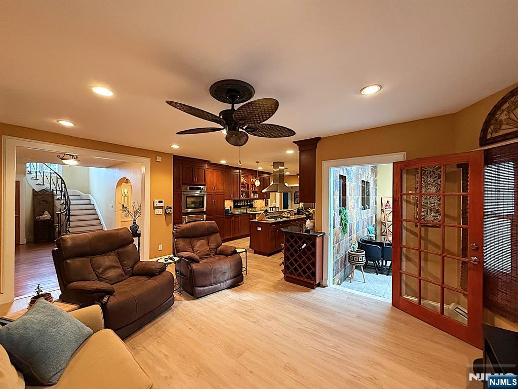 632 Belgrove Drive — photo 21