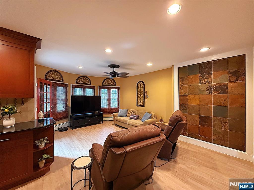 632 Belgrove Drive — photo 22