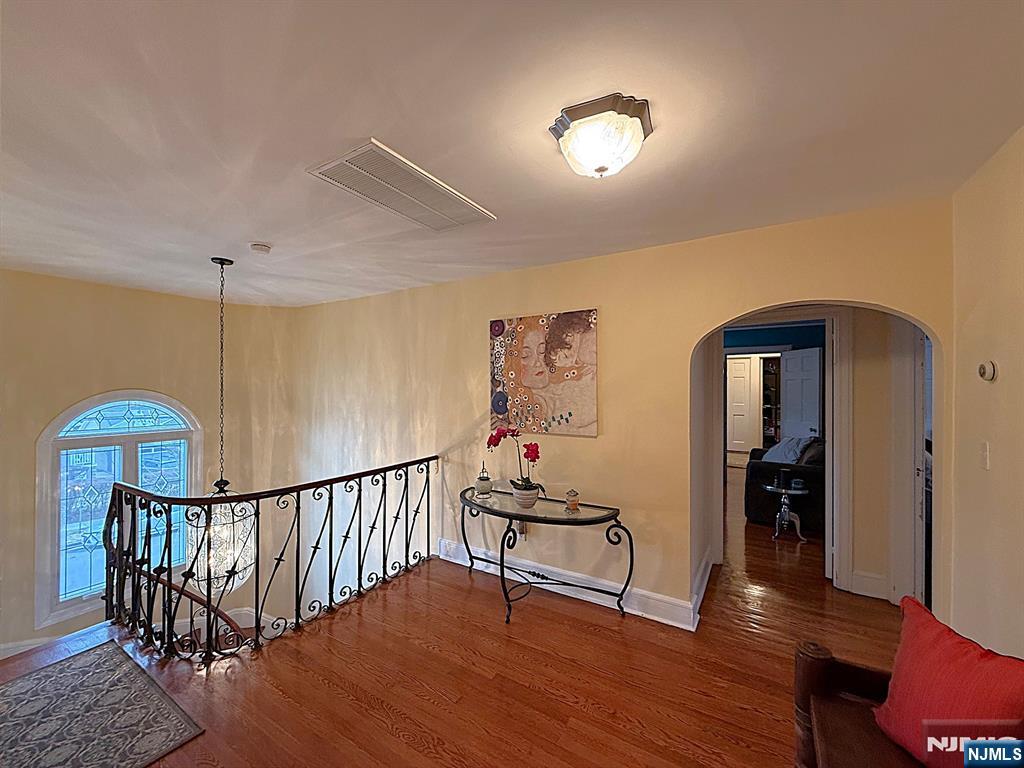 632 Belgrove Drive — photo 34