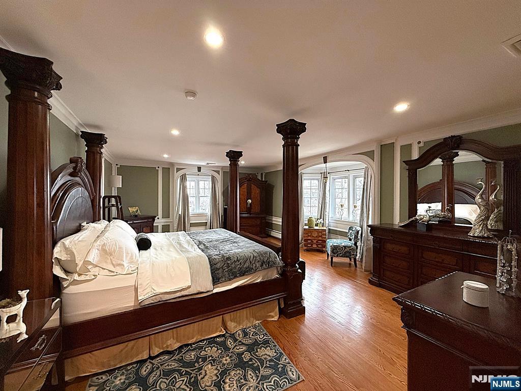 632 Belgrove Drive — photo 36