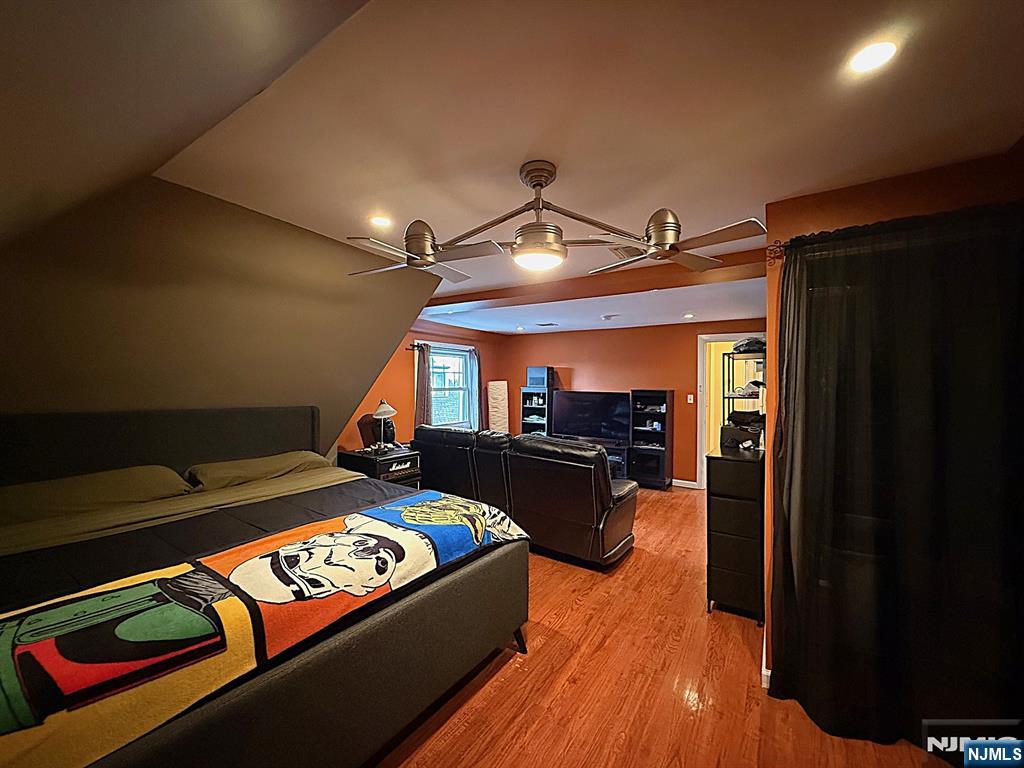 632 Belgrove Drive — photo 48