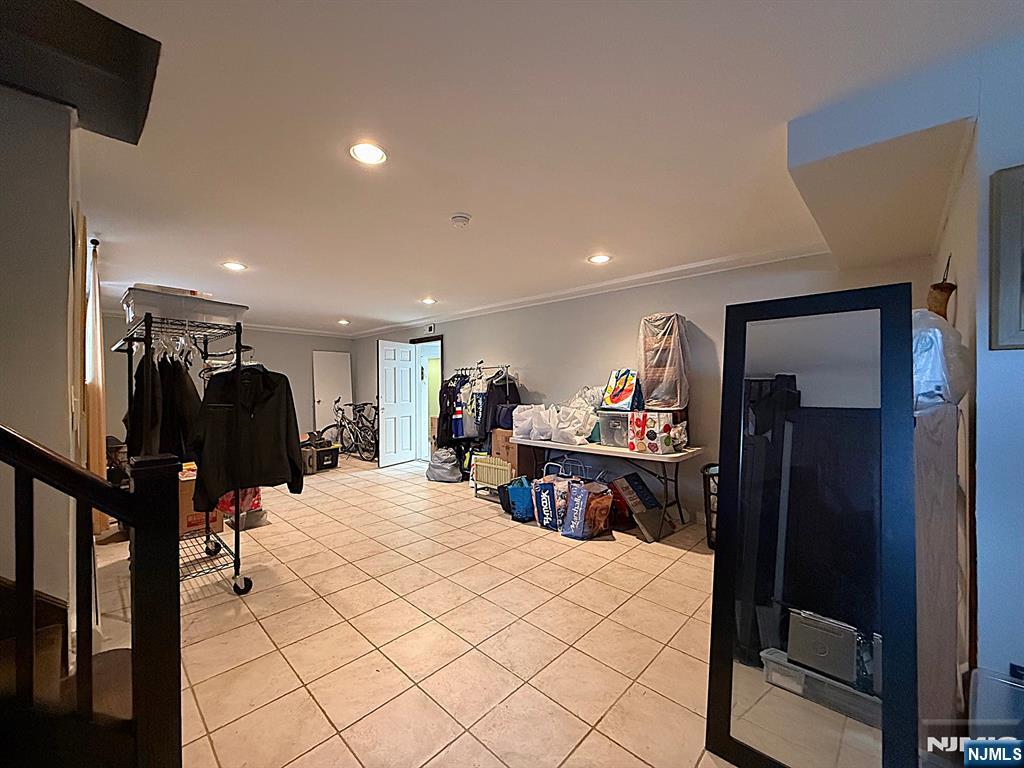 632 Belgrove Drive — photo 50
