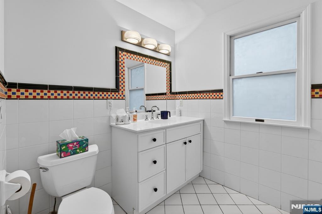 29 Temple Place, Passaic, NJ, 07055