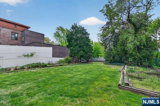 29 Temple Place, Passaic, NJ, 07055