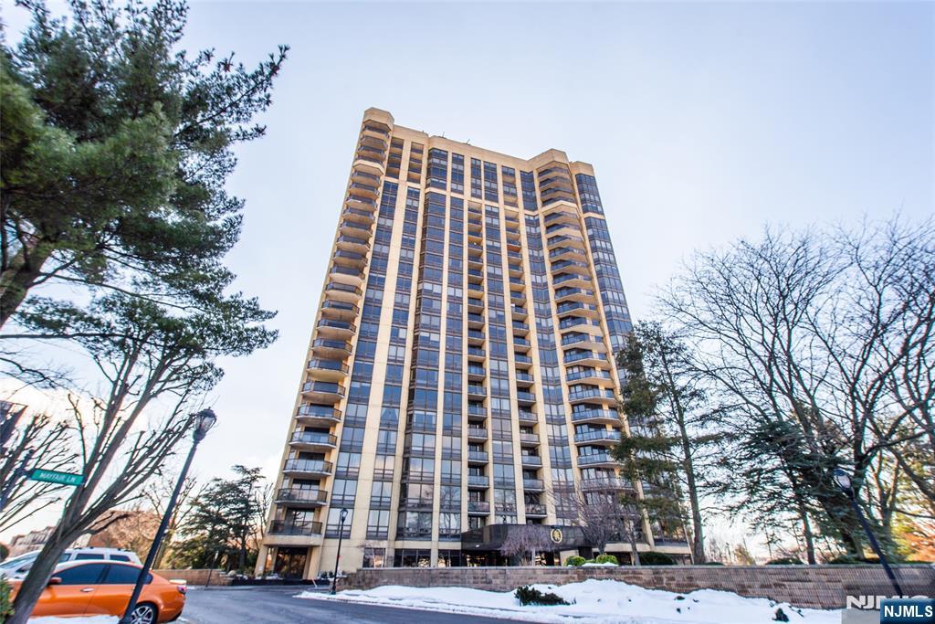 900 Palisade UNIT 18N, Fort Lee, NJ, 07024