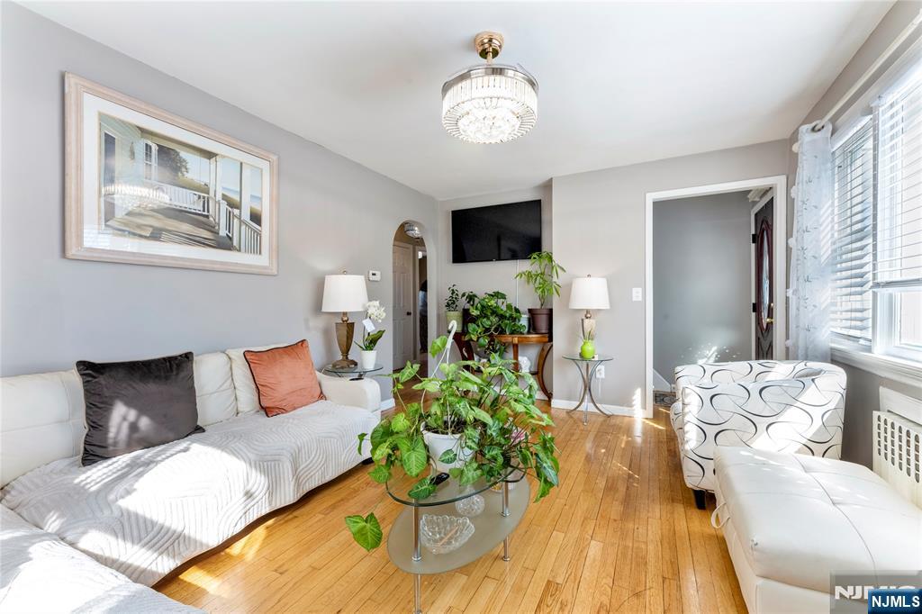 95 Elizabeth Place, Totowa, NJ, 07512