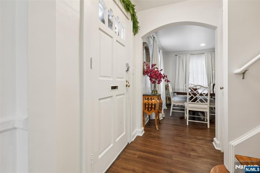 19 Linwood Avenue - Photo 3