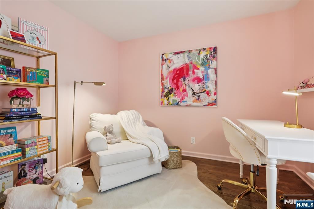 19 Linwood Avenue — photo 38
