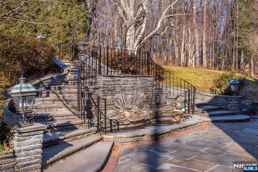 5 Rocky Way - Photo 3