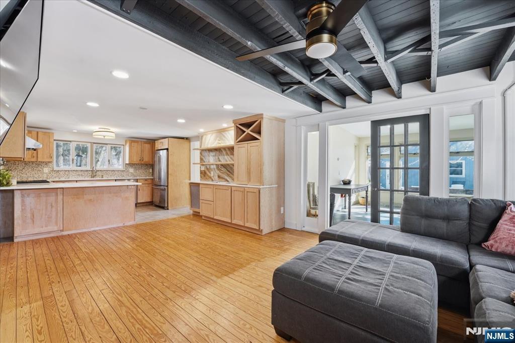 343 & 339 Quaker Church Road