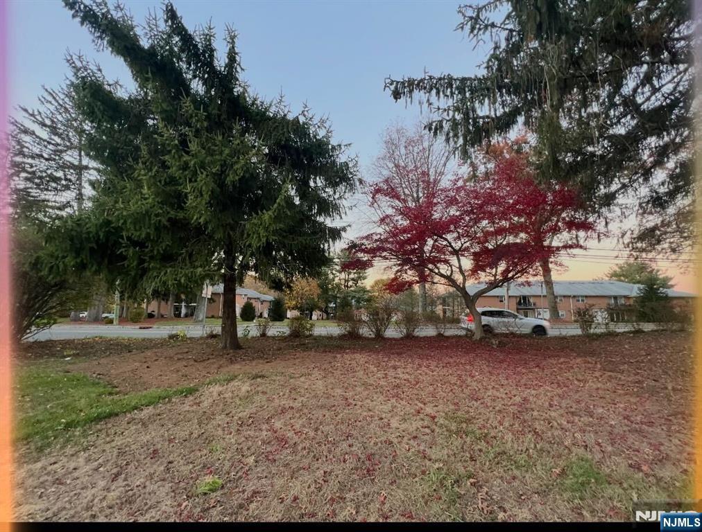 343 & 339 Quaker Church Road