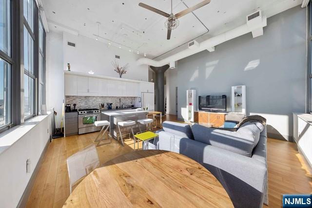 50 Dey Street UNIT 426, Jersey City, NJ, 07306