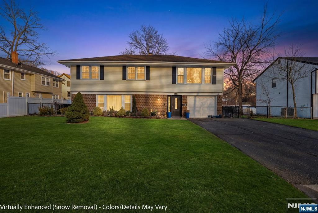 33 Beech Street, Elmwood Park, NJ, 07407