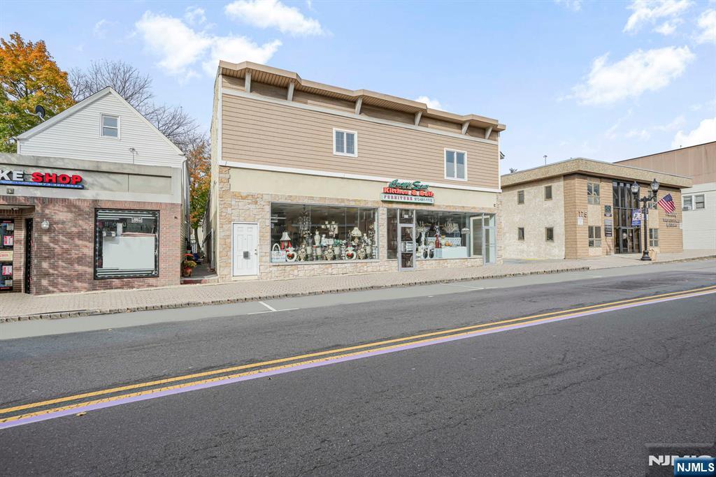 171-173 Franklin Avenue - Photo 4
