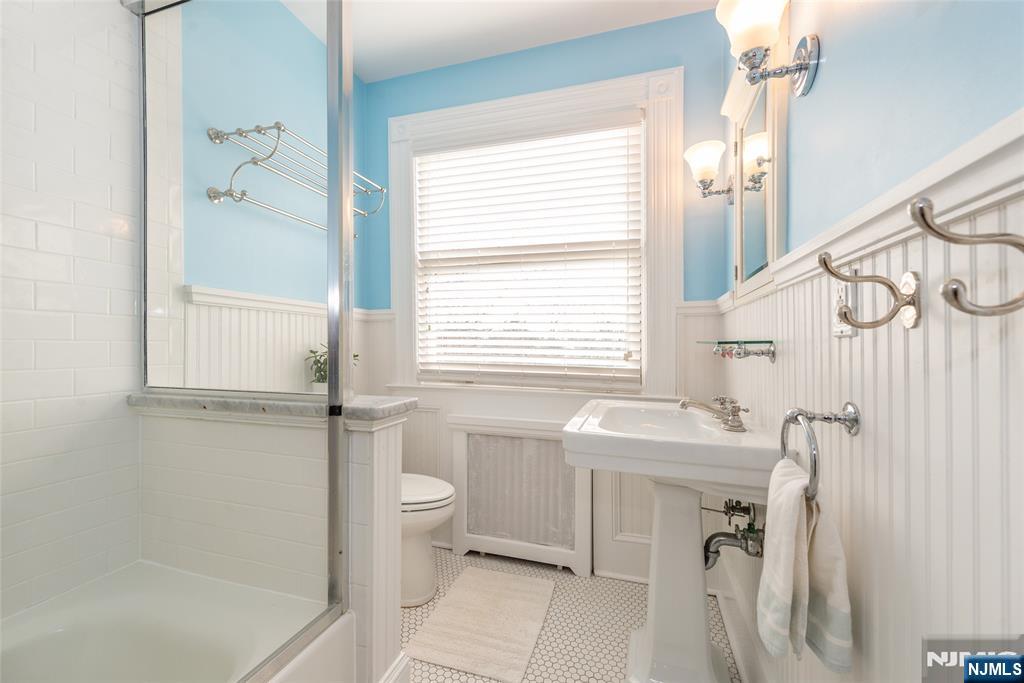 120 W Ridgewood Avenue, Ridgewood, NJ, 07450