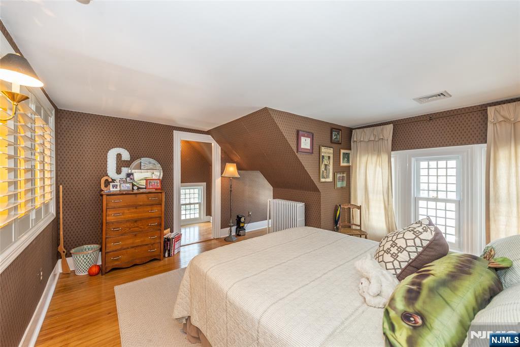 120 W Ridgewood Avenue, Ridgewood, NJ, 07450