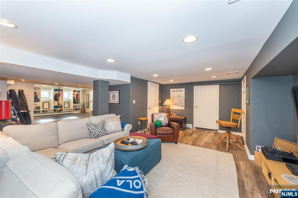 120 W Ridgewood Avenue, Ridgewood, NJ, 07450