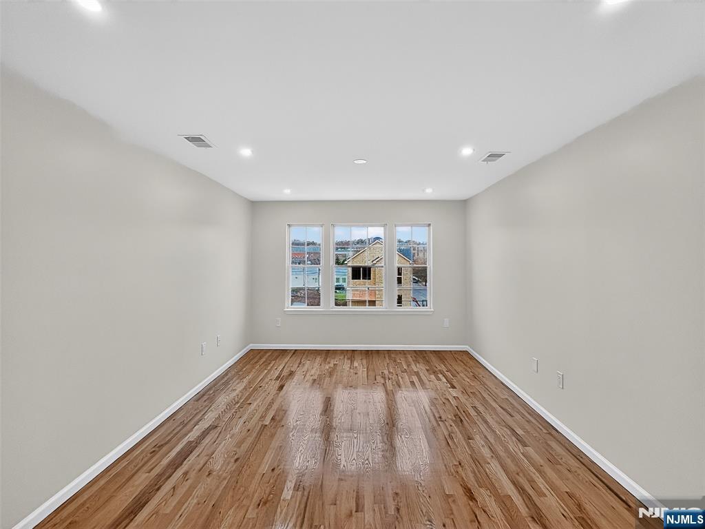 156 Ridgewood Avenue