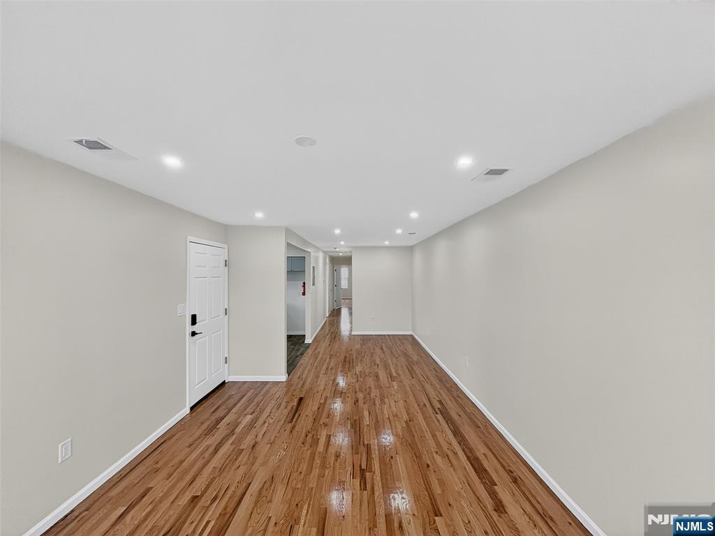 156 Ridgewood Avenue