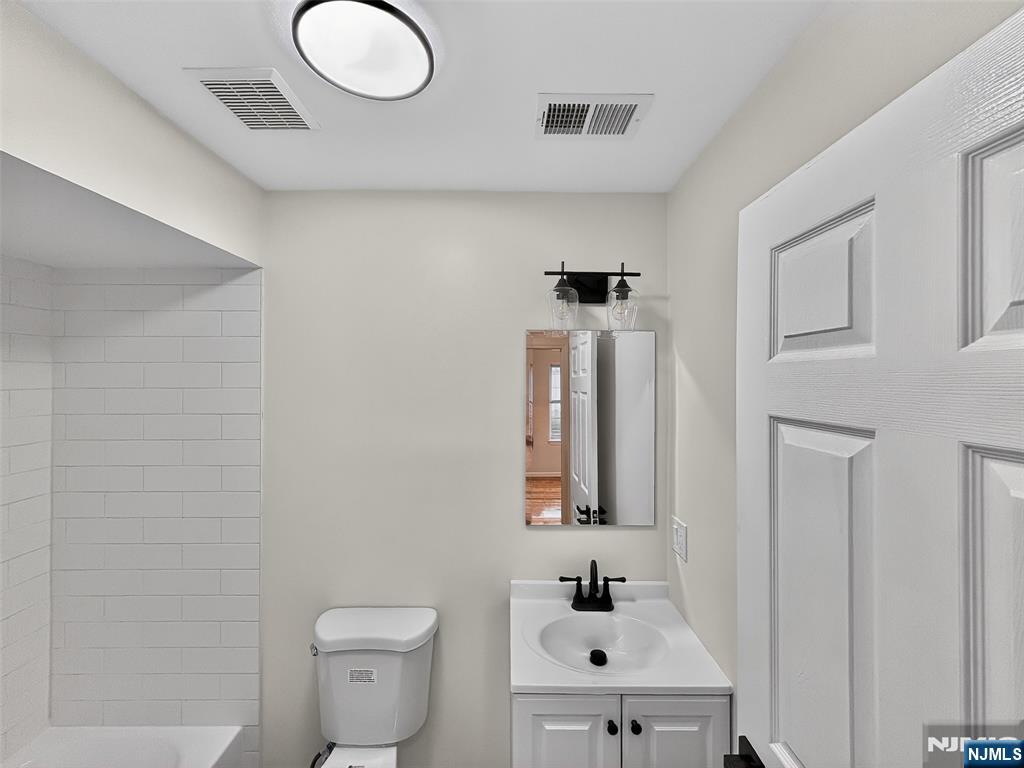 156 Ridgewood Avenue