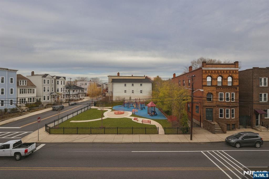 156 Ridgewood Avenue - Photo 4