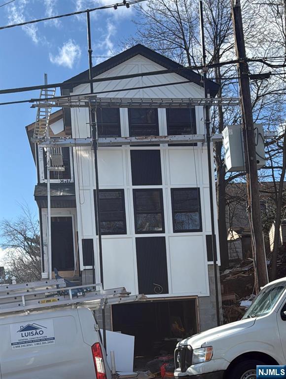 131 Temple Street - Photo 1