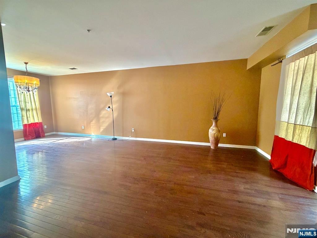 200 Dey Street 257 - Photo 3