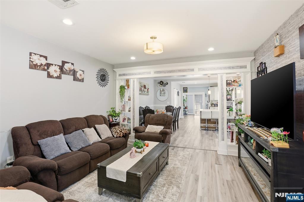 Homes for sale in Elmwood Park, NJ | 41 15Th Ave, Elmwood Park, NJ 07407 | MLS# 26005989