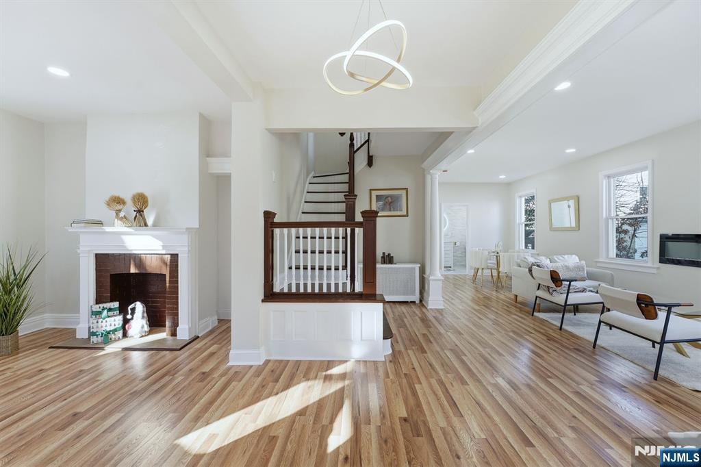 33 Midland Avenue - Photo 3