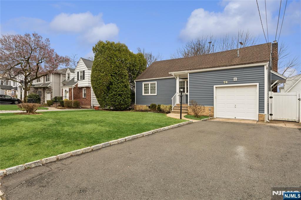 74 Spring Avenue - Photo 2